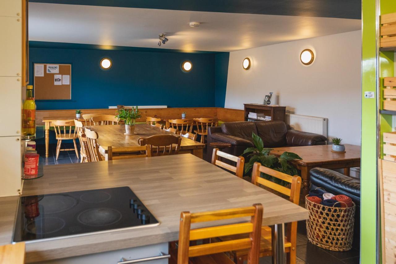 Highland Basecamp Hostel Lochaline Ngoại thất bức ảnh